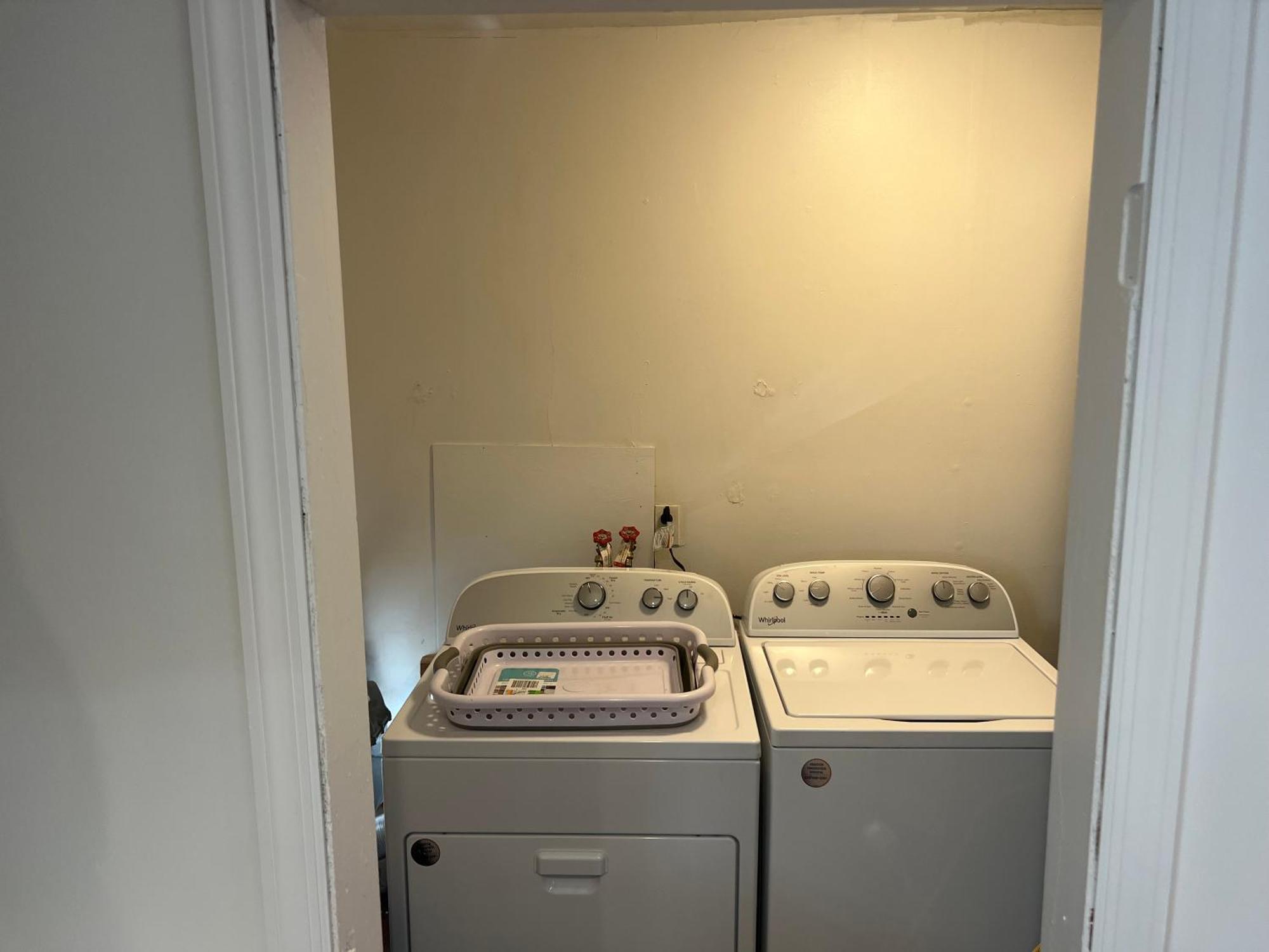 Spacious 3 Bedroom Ewing Home -Quiet Trenton Exterior photo